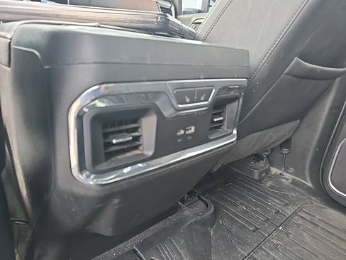 Used 2024 GMC Sierra 2500 Denali AWD/4WD image 14