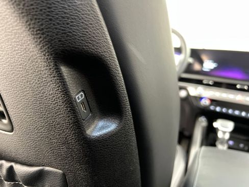 Used 2025 Kia Telluride S image 25