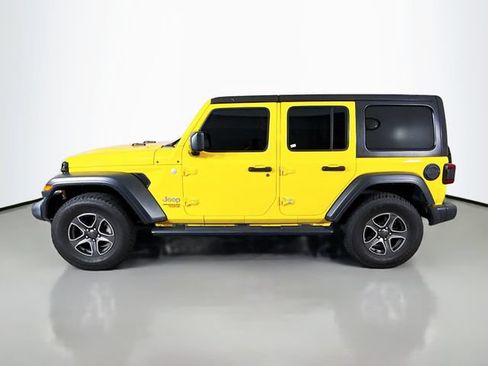 Used 2018 Jeep Wrangler Unlimited Sport S AWD/4WD image 4
