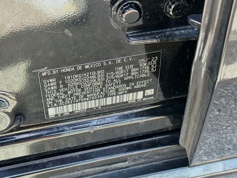 Certified 2024 Honda HR-V EX-L image 36