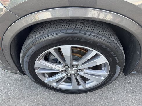 Used 2020 Cadillac XT6 Premium Luxury AWD/4WD image 8