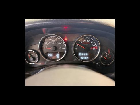 Used 2017 Jeep Wrangler Unlimited Rubicon AWD/4WD image 15