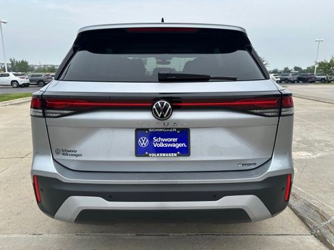 New 2025 Volkswagen Tiguan S image 8