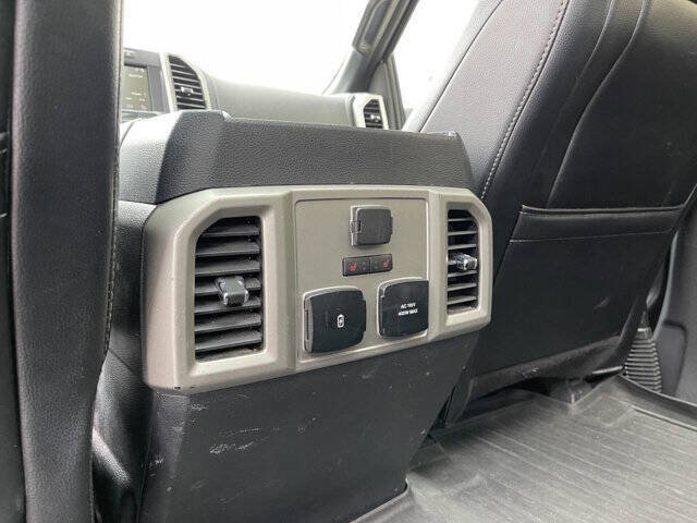 Used 2018 Ford F150 Lariat w/ Equipment Group 502A Luxury AWD/4WD image 17