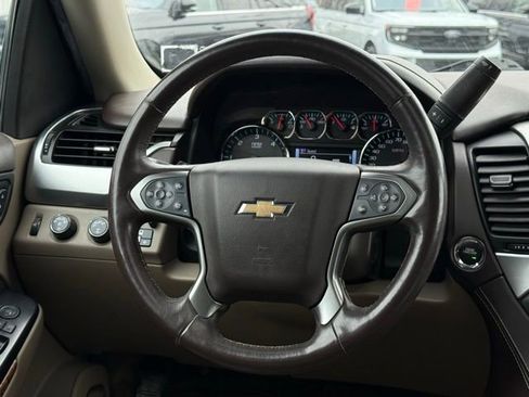 Used 2017 Chevrolet Tahoe Premier AWD/4WD image 10