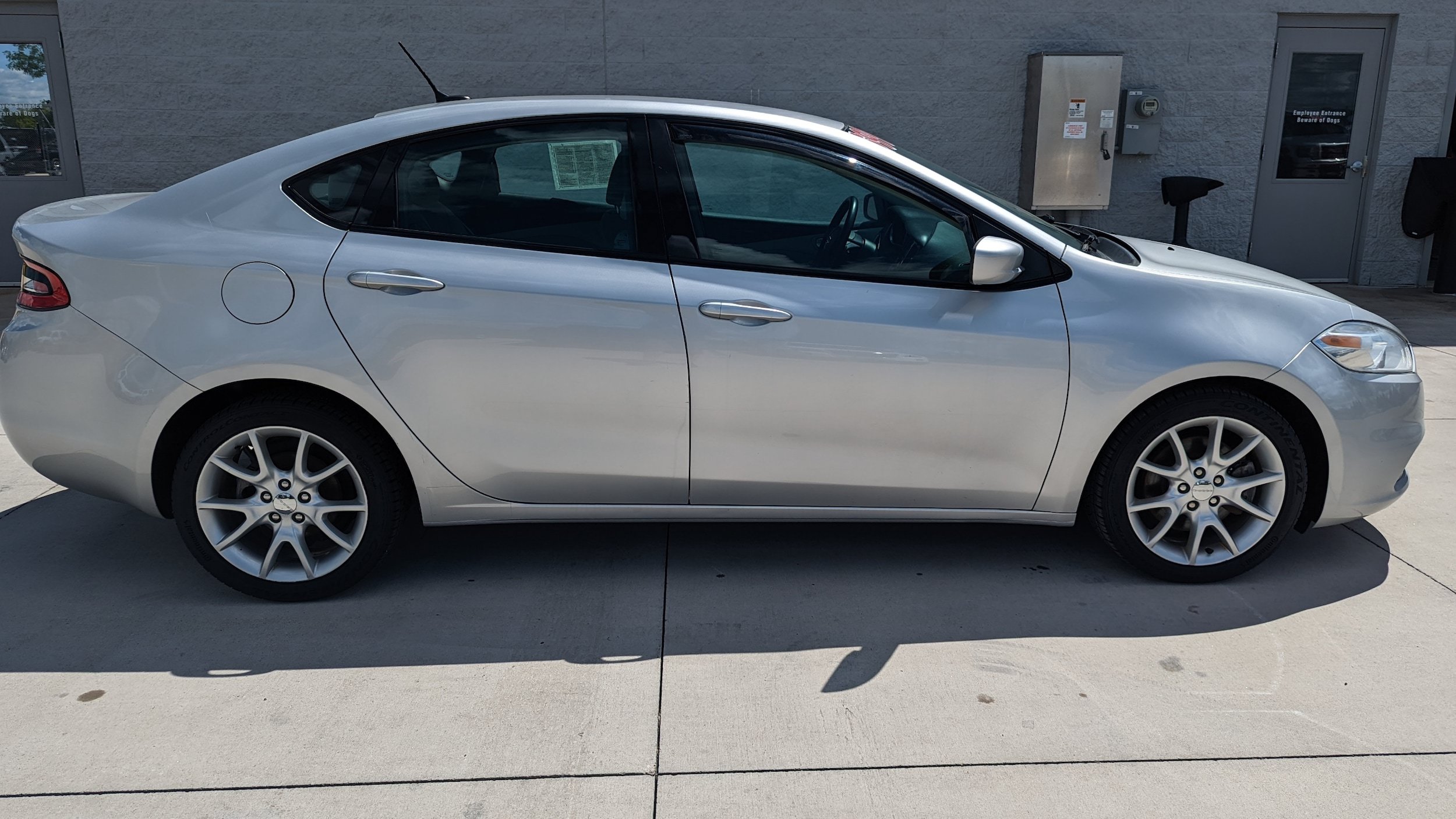 Used 2013 Dodge Dart SXT w/ Popular Equipment Group FWD image 1