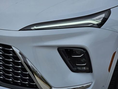 New 2026 Buick Enclave Avenir w/ Super Cruise Package image 5