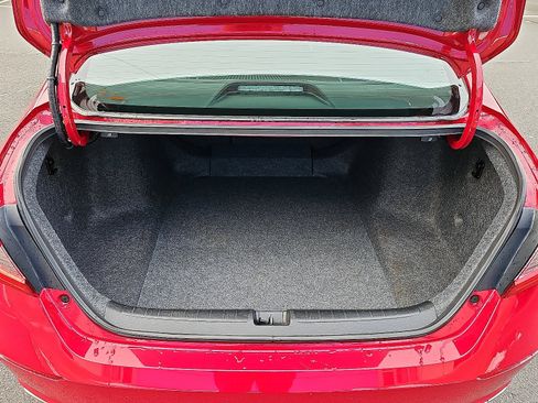 Used 2018 Honda Accord Sport image 29