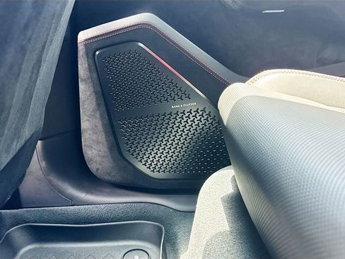 Used 2024 Lamborghini Urus Performante image 27