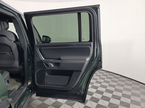 Used 2024 Rivian R1S Adventure AWD/4WD image 19