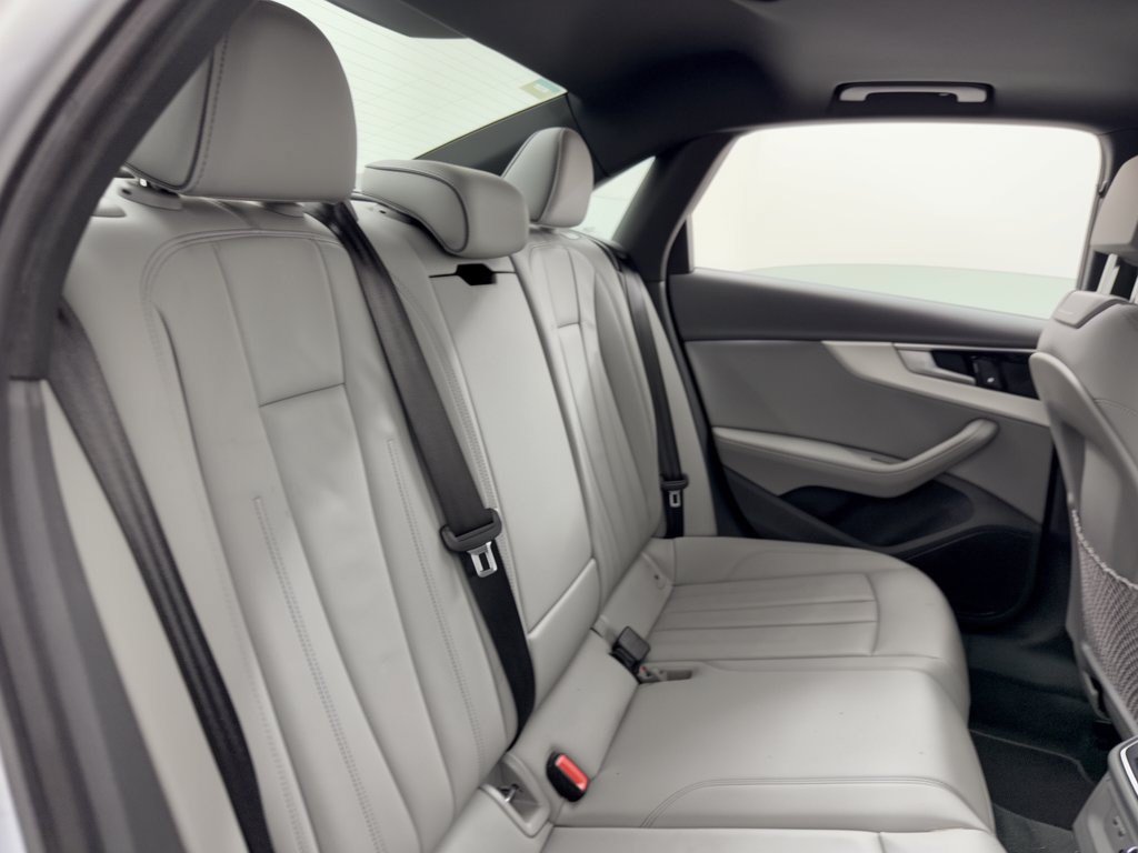 Used 2020 Audi A4 2.0T Premium Plus w/ Premium Plus Package FWD image 29