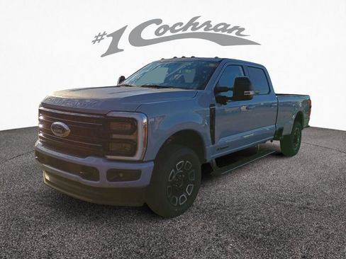 New 2026 Ford F250 Platinum image 3