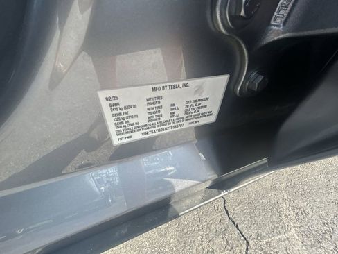 Used 2026 Tesla Model Y 2WD image 24