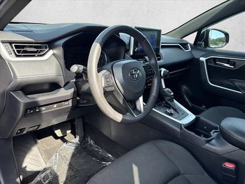Certified 2025 Toyota RAV4 SE w/ Convenience Package AWD/4WD image 9