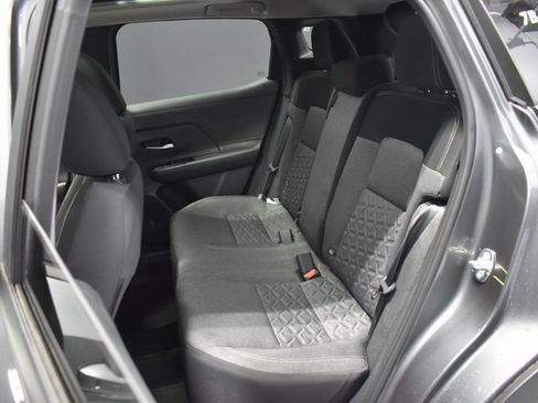 New 2026 Nissan Kicks SV w/ SV Premium Package image 29