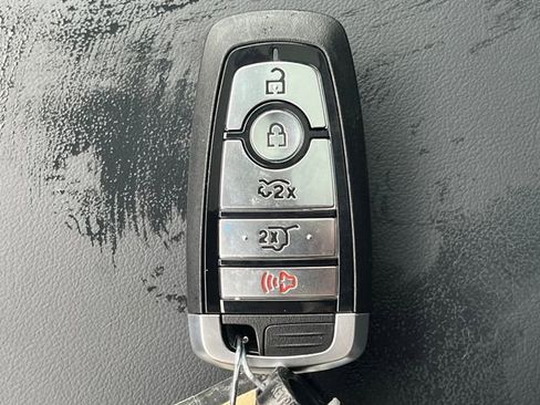 New 2025 Ford Mustang Mach-E Premium image 23