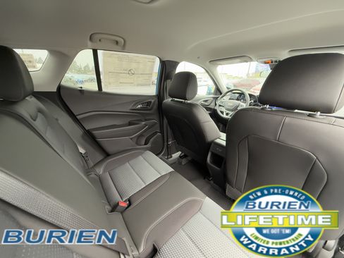 New 2026 Chevrolet Trax LT w/ Driver Confidence Package image 27