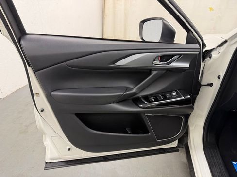 Used 2020 MAZDA CX-9 Touring w/ Touring Premium Package FWD image 21