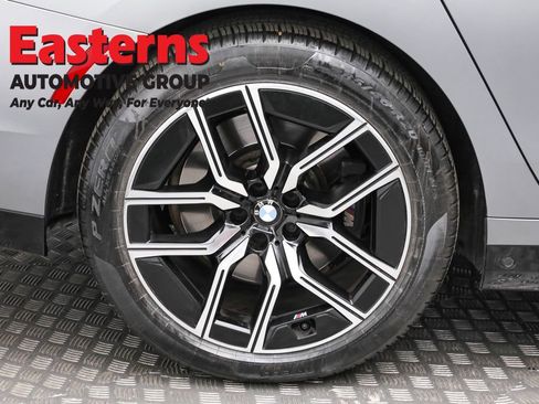 Used 2023 BMW 740i w/ Executive Package RWD image 36