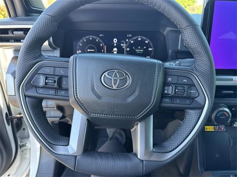 New 2025 Toyota Tacoma TRD Off-Road image 28