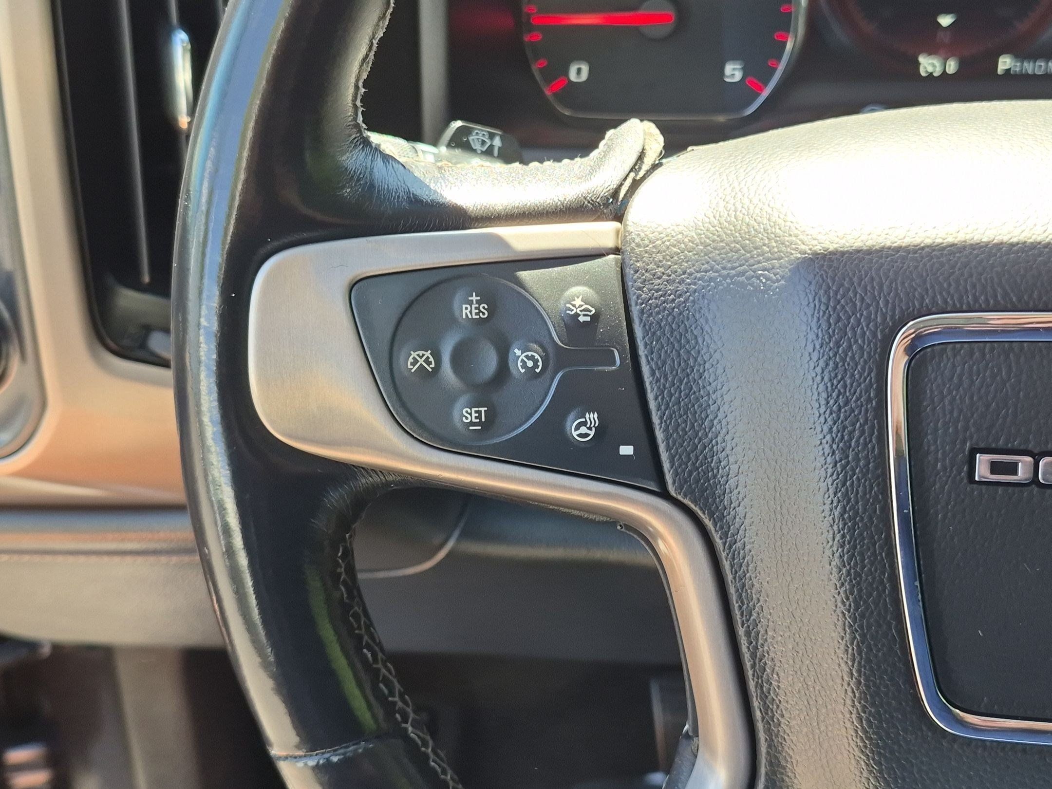 Used 2016 GMC Sierra 2500 Denali w/ Duramax Plus Package AWD/4WD image 18