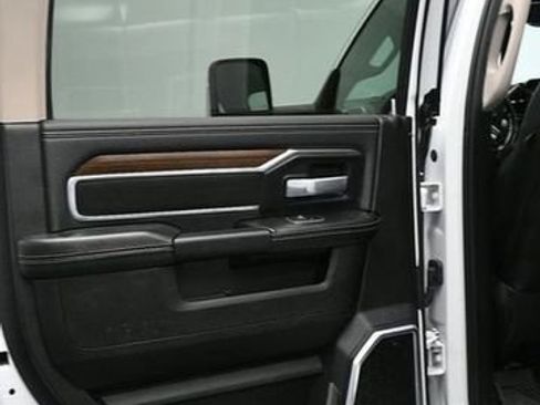 Used 2024 RAM 2500 Laramie image 14