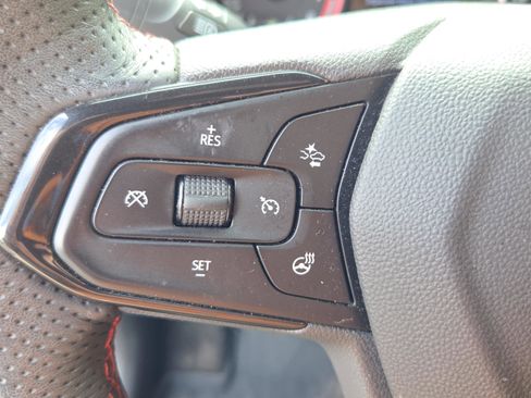 Certified 2023 Chevrolet TrailBlazer RS w/ Sun and Liftgate Package image 24