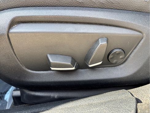 Used 2016 BMW 528i Sedan image 18