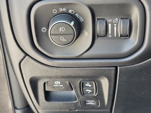New 2026 RAM 1500 Limited AWD/4WD image 28