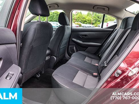 Used 2024 Nissan Sentra SV FWD image 19