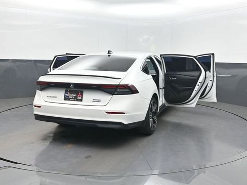 Used 2024 Honda Accord Sport image 37