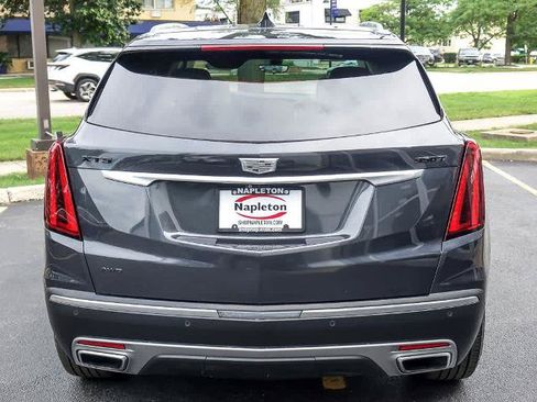 Used 2023 Cadillac XT5 Premium Luxury w/ Technology Package AWD/4WD image 5