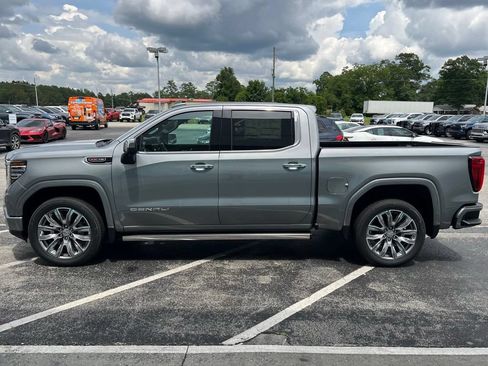 New 2026 GMC Sierra 1500 Denali w/ Denali Reserve Package AWD/4WD image 19