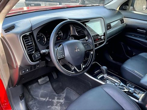 Used 2020 Mitsubishi Outlander SEL FWD image 18