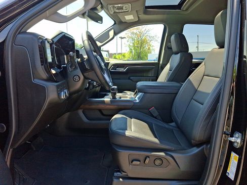 Certified 2024 GMC Sierra 1500 SLT w/ SLT Premium Plus Package AWD/4WD image 13