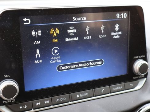 Used 2024 Nissan Sentra SV w/ Lighting Package FWD image 8