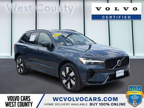 Certified 2024 Volvo XC60 T8 Ultimate AWD/4WD image 1