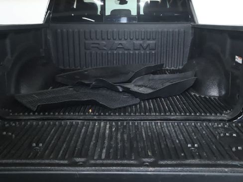 Used 2023 RAM 1500 Big Horn AWD/4WD image 30