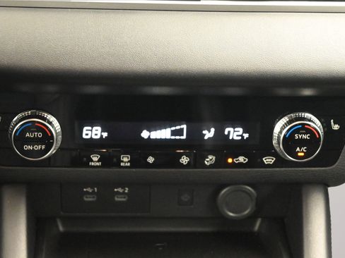 Used 2025 Mitsubishi Outlander SE AWD/4WD image 20