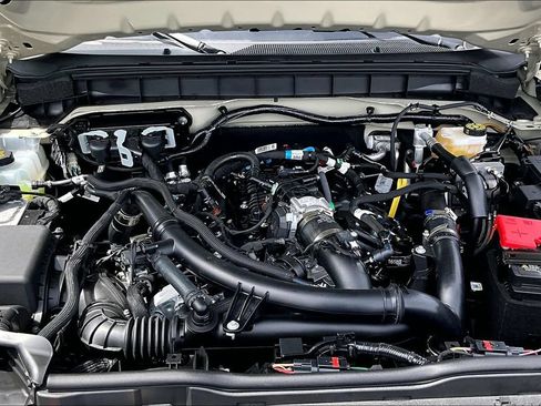 New 2026 Ford Bronco Outer Banks AWD/4WD image 11