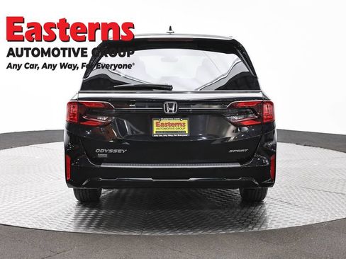 Used 2025 Honda Odyssey Sport-L image 6
