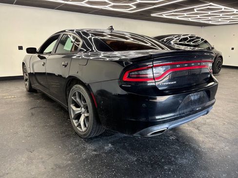 Used 2015 Dodge Charger R/T w/ Plus Group image 6