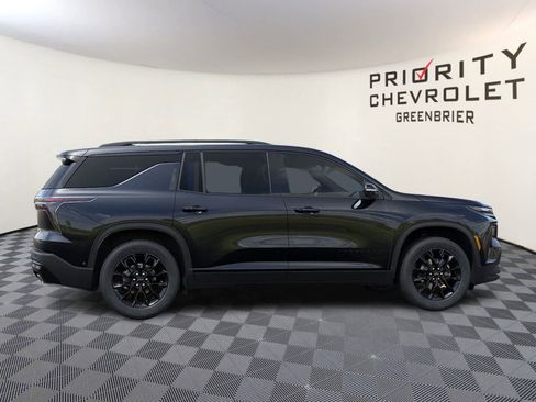 New 2026 Chevrolet Traverse LT w/ Midnight/Sport Edition FWD image 5
