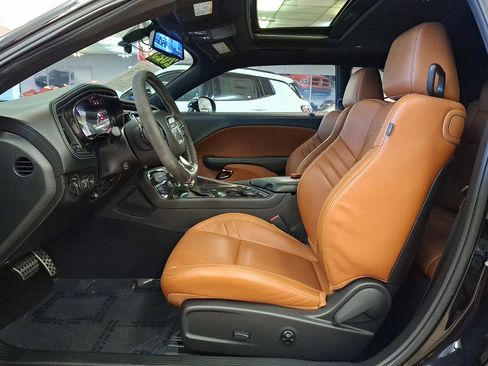 Used 2023 Dodge Challenger SRT Hellcat w/ Driver Convenience Group image 13