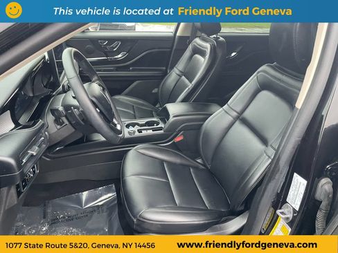 Used 2023 Lincoln Corsair AWD image 16