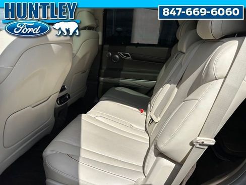 Used 2023 Genesis GV80 2.5T w/ Prestige Package AWD/4WD image 15