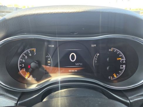 Used 2018 Jeep Grand Cherokee Limited AWD/4WD image 27