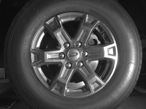 Used 2021 Ford F150 XLT w/ Equipment Group 302A High AWD/4WD image 11