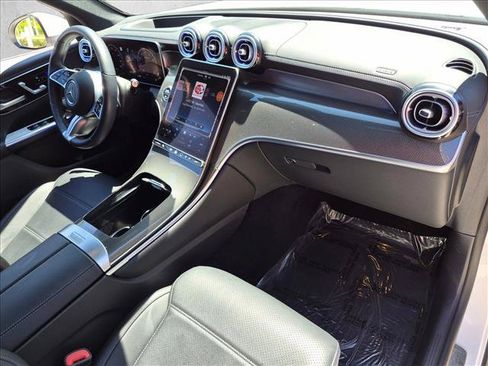 Used 2023 Mercedes-Benz GLC 300 4MATIC image 23