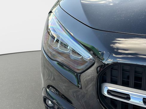 Used 2025 Mercedes-Benz GLA 250 4MATIC image 10